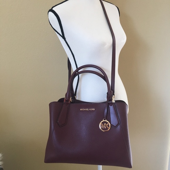New Michael Kors Large Kimberly Satchel - Picture 6 of 8
